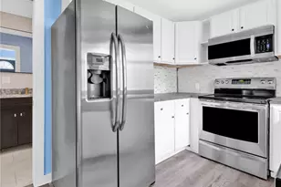 38 Padelford Ave, East Providence, RI 02915 - Photo 5