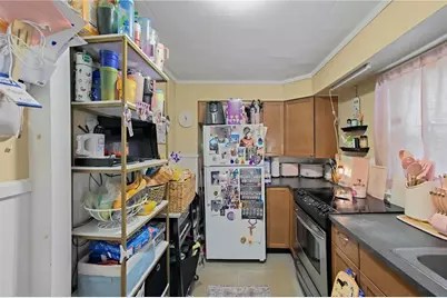 55 Pleasant Street, Westerly, RI 02891 - Photo 9