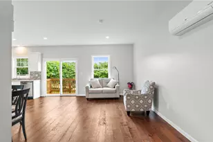 99 Ayda Rose Ave, West Warwick, RI 02893 - Photo 7