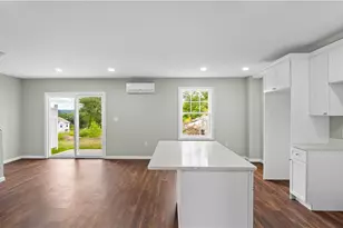 113 Ayda Rose Ave, West Warwick, RI 02893 - Photo 7