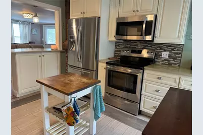 4 Hammond Street #5, Newport, RI 02840 - Photo 5