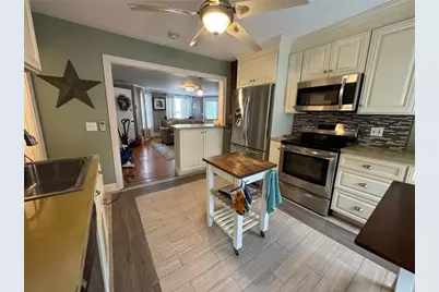 4 Hammond Street #5, Newport, RI 02840 - Photo 7