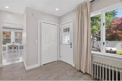 83 Myrtle Avenue, Cranston, RI 02910 - Photo 25