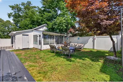 83 Myrtle Avenue, Cranston, RI 02910 - Photo 47