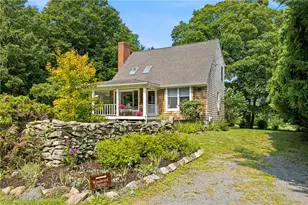 10 Boston Ave, Jamestown, RI 02835 - Photo 3