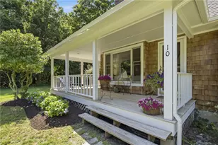 10 Boston Ave, Jamestown, RI 02835 - Photo 7