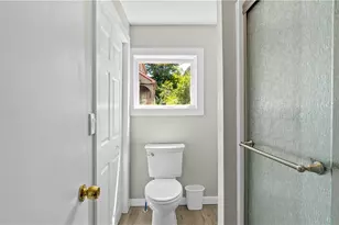 104 River St, South Kingstown, RI 02879 - Photo 9