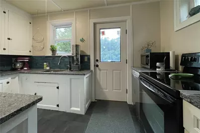 1247 Kingstown Road, South Kingstown, RI 02879 - Photo 7
