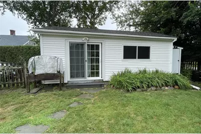 1247 Kingstown Road, South Kingstown, RI 02879 - Photo 35