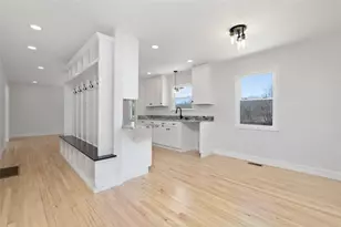 36 Kinnicutt Ave, Warren, RI 02885 - Photo 29