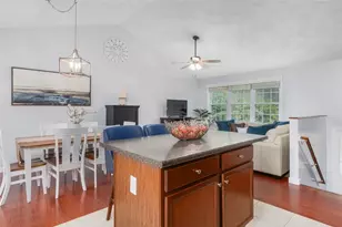 33 Charles Ave, Charlestown, RI 02813 - Photo 7