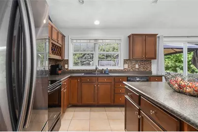 33 Charles Avenue, Charlestown, RI 02813 - Photo 5