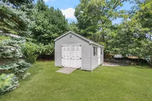 33 Charles Ave, Charlestown, RI 02813 - Photo 31