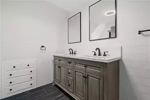 786 Providence St, West Warwick, RI 02893 - Photo 29