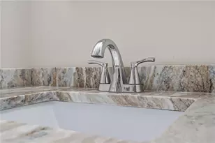 786 Providence St, West Warwick, RI 02893 - Photo 25