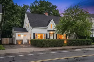 786 Providence St, West Warwick, RI 02893 - Photo 1