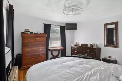 476 Providence Street, West Warwick, RI 02893 - Photo 35
