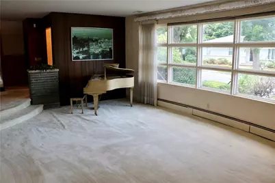 123 Berlin Street, Providence, RI 02908 - Photo 7