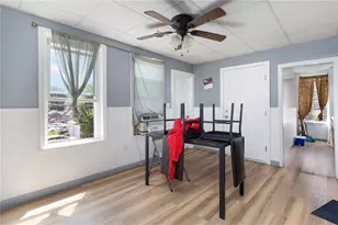 538 Wood Ave, Woonsocket, RI 02895 - Photo 7