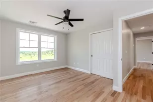 251 Crompton Rd, East Greenwich, RI 02818 - Photo 15
