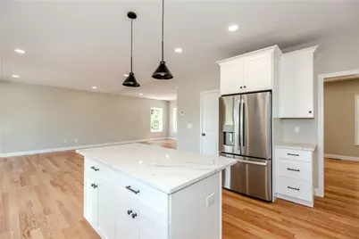 251 Crompton Road, East Greenwich, RI 02818 - Photo 7