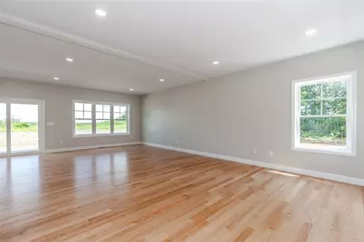 251 Crompton Road, East Greenwich, RI 02818 - Photo 9