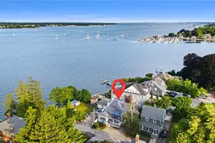 26 Fairview Ave, Cranston, RI 02905 - Photo 7
