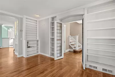 26 Fairview Avenue, Cranston, RI 02905 - Photo 17
