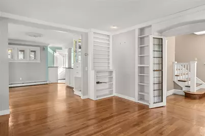 26 Fairview Avenue, Cranston, RI 02905 - Photo 23