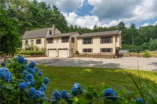 94 Susan Bowen Rd, Coventry, RI 02827 - Photo 1
