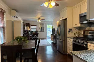 353 Massasoit Ave, East Providence, RI 02914 - Photo 13