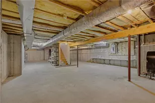 99 Ferry Landing Cir, Portsmouth, RI 02871 - Photo 29