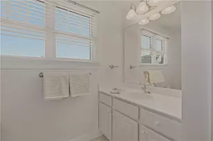 99 Ferry Landing Cir, Portsmouth, RI 02871 - Photo 25