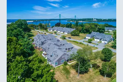 243 Ferry Landing Circle Circle #12 B, Portsmouth, RI 02871 - Photo 3