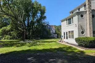 1014 Victory Hwy, North Smithfield, RI 02896 - Photo 3