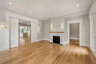 28 Mt Vernon St, Newport, RI 02840 - Photo 9