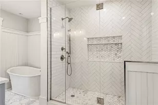 28 Mt Vernon St, Newport, RI 02840 - Photo 27