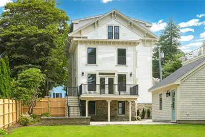 28 Mount Vernon Street, Newport, RI 02840 - Photo 5
