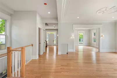28 Mount Vernon Street, Newport, RI 02840 - Photo 13
