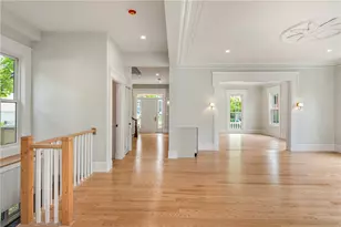 28 Mt Vernon St, Newport, RI 02840 - Photo 13