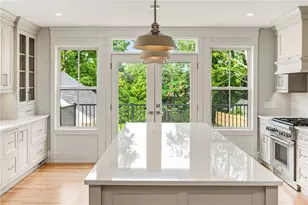28 Mt Vernon St, Newport, RI 02840 - Photo 19