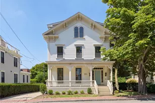 28 Mount Vernon St, Newport, RI 02840 - Photo 1