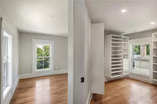 28 Mt Vernon St, Newport, RI 02840 - Photo 23