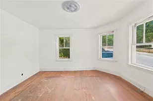 355 Williams St, Providence, RI 02906 - Photo 3