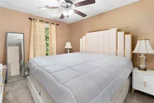 90 Rowley St, Providence, RI 02909 - Photo 13