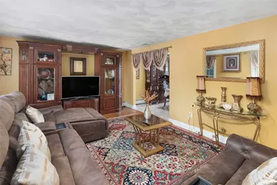 90 Rowley Street, Providence, RI 02909 - Photo 3