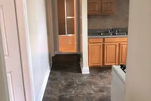 37 Concord St, Providence, RI 02904 - Photo 9