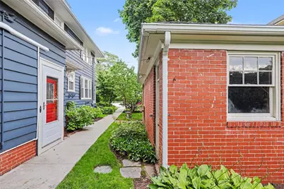 610 East Avenue, Pawtucket, RI 02860 - Photo 33