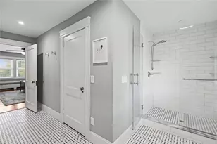 610 East Ave, Pawtucket, RI 02860 - Photo 23