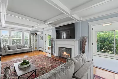 610 East Avenue, Pawtucket, RI 02860 - Photo 11